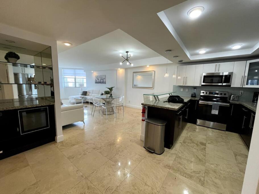 Breathtaking Ocean View! 15Th Floor Apartamento Miami Beach Exterior foto
