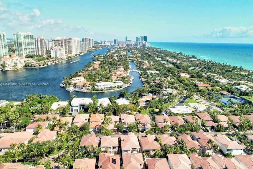 Breathtaking Ocean View! 15Th Floor Apartamento Miami Beach Exterior foto