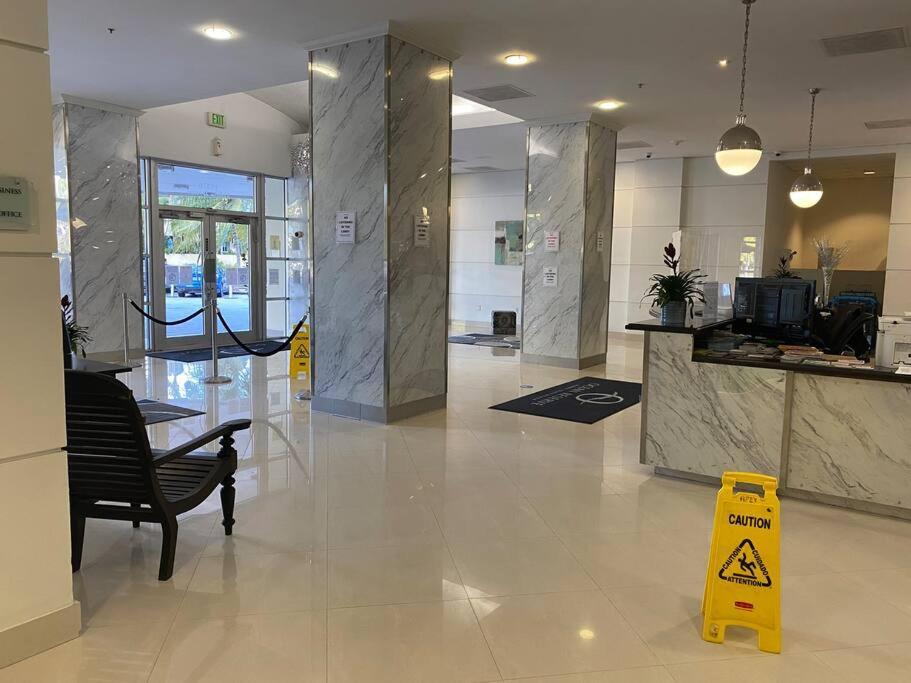 Breathtaking Ocean View! 15Th Floor Apartamento Miami Beach Exterior foto