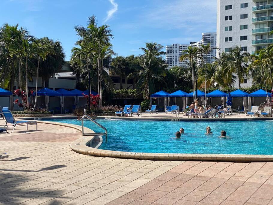 Breathtaking Ocean View! 15Th Floor Apartamento Miami Beach Exterior foto
